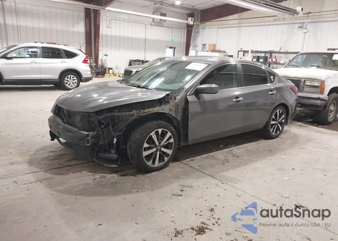 2018 Nissan Altima 2.5 Sr из США, поврежденный, VIN 1N4AL3AP5JC259808